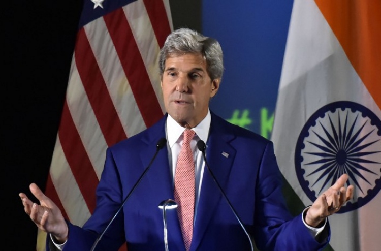 ދިއްލީއަށް ކުރަމުންދާ ވިއްސާރައިގައި ކެރީ ވެސް ޖެހިއްޖެ