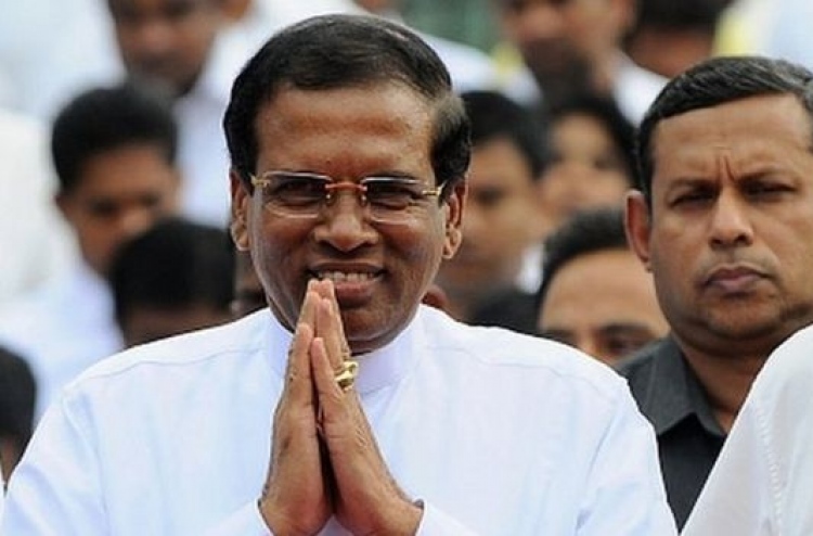 ޕެނަލުގައި ބޭރުގެ ފަނޑިޔާރުން ހިމަނަން ސިރިސޭނާ ދެކޮޅު