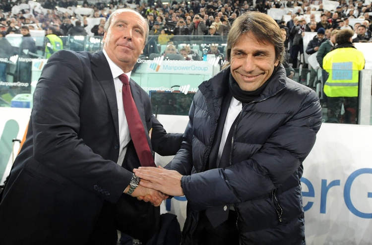 "ކޮންޓޭ ތަށި ހޯދީ، އަހަރެން ކުޅުންތެރިން އުފެއްދީ"