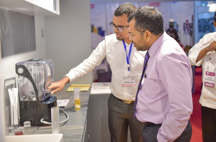 ޓޫރިޒަމަށް ޕްރޮމޯޓްކުރަން ހާއްސަ މަސައްކަތްތަކެއް