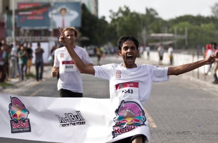 ރެޑްބުލް ކެޗް ދަ ފެރީ: މި ފަހަރު ވަރަށް އުނދަގޫ!