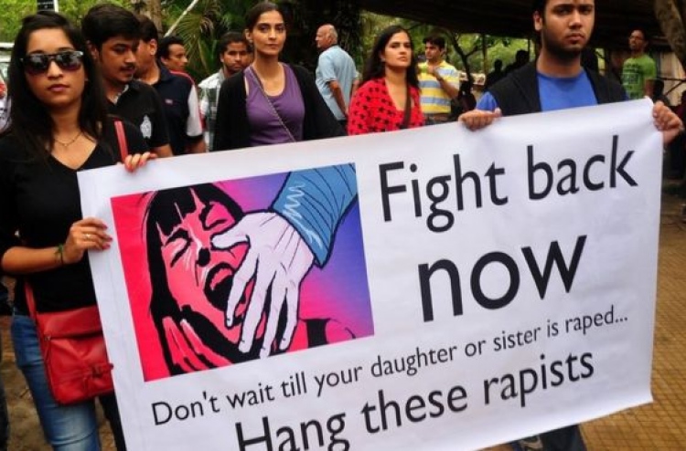 ބަލި މީހަކު ރޭޕްކުރި ޑޮކްޓަރަކު ހައްޔަރުކޮށްފި