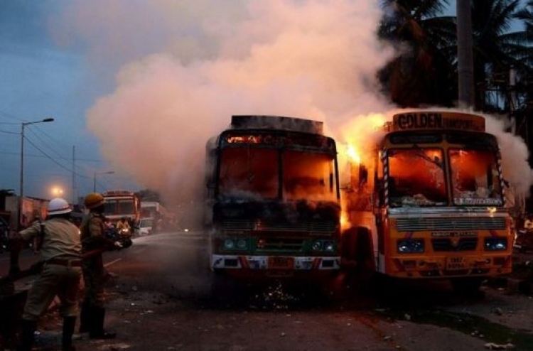 ފެނުގެ މައްސަލައިގައި ބެންގަލޫރުގެ ހަމަނުޖެހުން ކުރިއަށް