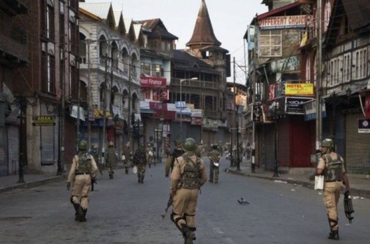 ކަޝްމީރުން ސިފައިންތަކެއް މަރާލުމުން އިންޑިއާ ރުޅިގަދަވެއްޖެ