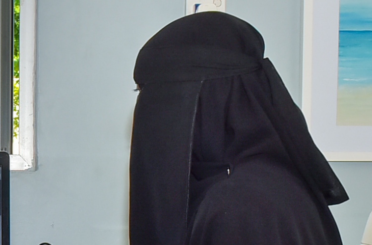 ޓީޗަރަކީ ކާކުކަން ދަރިވަރުންނަށް ފެންނަން ޖެހޭ: އުތެމަ