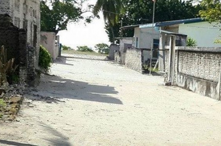 ގަމާއި މުންޑޫ ގުޅާލަދޭން އެދެފި