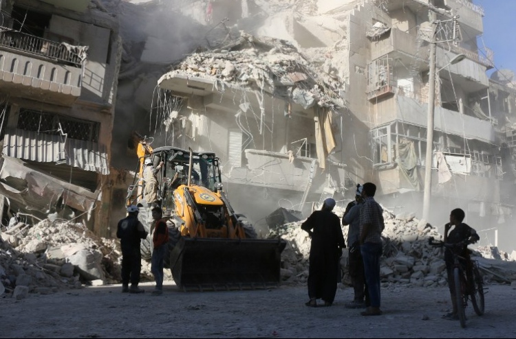 ހަލަބުގައި ބޮޑެތި ޖަރީމާތައް ހިންގާއިރު ދުނިޔެ ހިމޭނުން