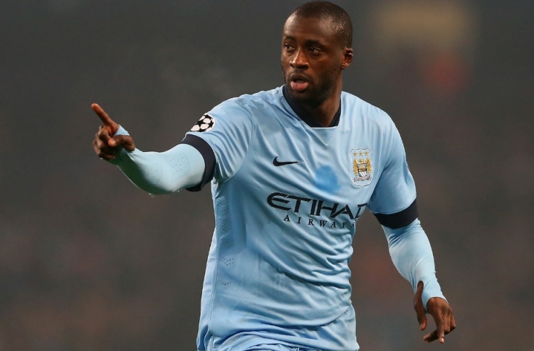 ޓޫރޭ އަލުން ގައުމީ ޓީމަށް ކުޅެން ފަށަނީ