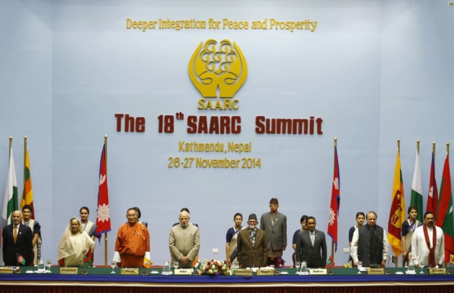 ނޭޕާލުގައި އެންމެ ފަހުން ބޭއްވި ސަމިޓުގައި ގައުމުތަކުގެ ވެރިން ފޮޓޯއަކަށް ހުއްޓިވަޑައިގެން: ޕާކިސްތާނުގައި ބާއްވާ ސަމިޓުގައި އިންޑިއާ އާއި ބަންގްލަދޭޝް އިން ބައިވެރިނުވާނެ ކަމަށް ވަނީ އަންގާފައި.