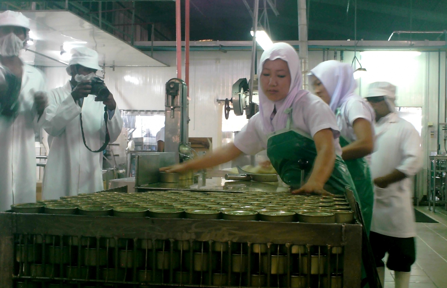 ފެލިވަރުގައި ހުންނަ މަސް ކާރުހާނާ. އެތަނުގައި ދުވާލަކު 50 ޓަނުގެ މަސް ބަންދުކުރެވޭ