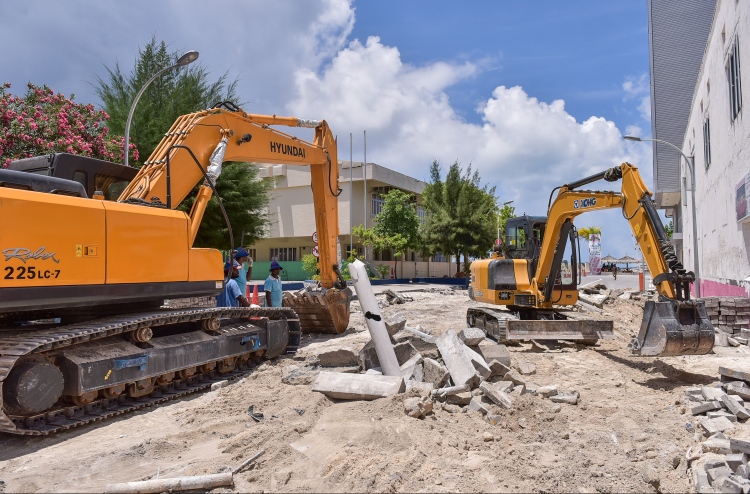 ހަތް ރަށެއްގެ މަގު ހަދާ ޑިޒައިނަށް ބަދަލު ގެންނަނީ