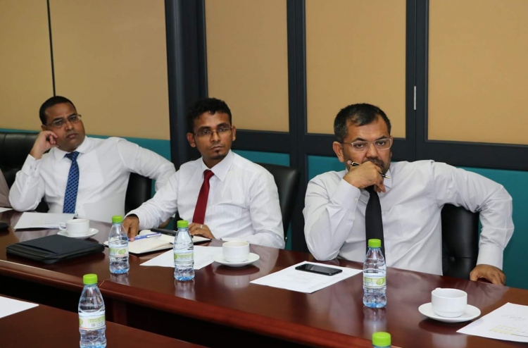 ބަޖެޓުގެ އިގްތިސާދީ މިންގަނޑުތަކާ ބެހޭ މަޝްވަރާކޮށްފި