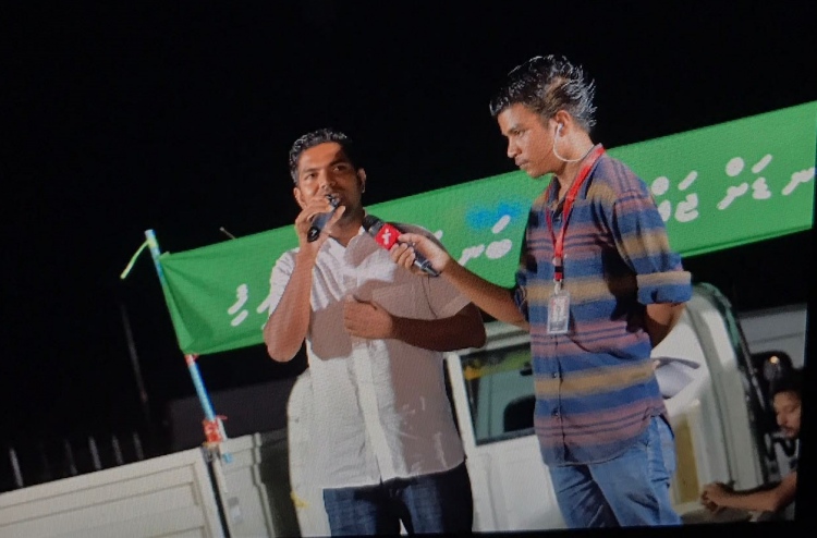 "ރައްޔިތުން ބަނޑަށް ޖައްސައި ގައުމު ބަނގުރޫޓްކޮށްފި"