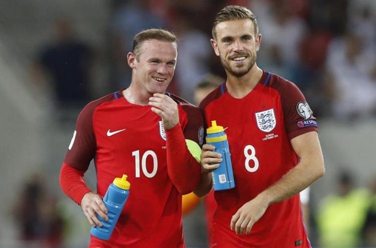 ރޫނީ ބެންޗަށް، ކެޕްޓަންކަން ހެންޑަސަން އަށް