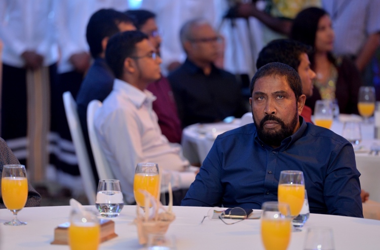 ޑަބްލިއުއަށް 16 މިލިއަން ޑޮލަރު ދޭކަށް ނުޖެހޭނެ