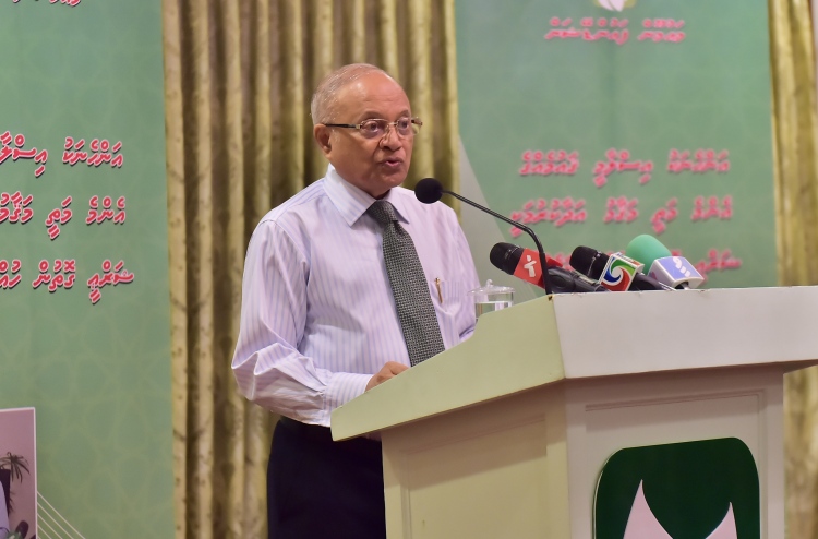 އެކަހެރިވެގެން މައްސަލަތައް ހައްލެއް ނުވާނެ: މައުމޫން