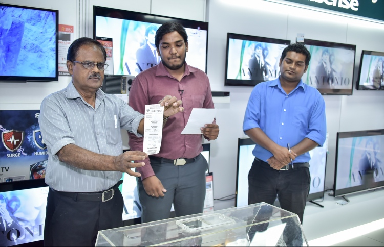 ބޮޑެތި އިނާމުތަކާއެކު ރީފްސައިޑްގެ ޕްރޮމޯޝަން ފަށައިފި