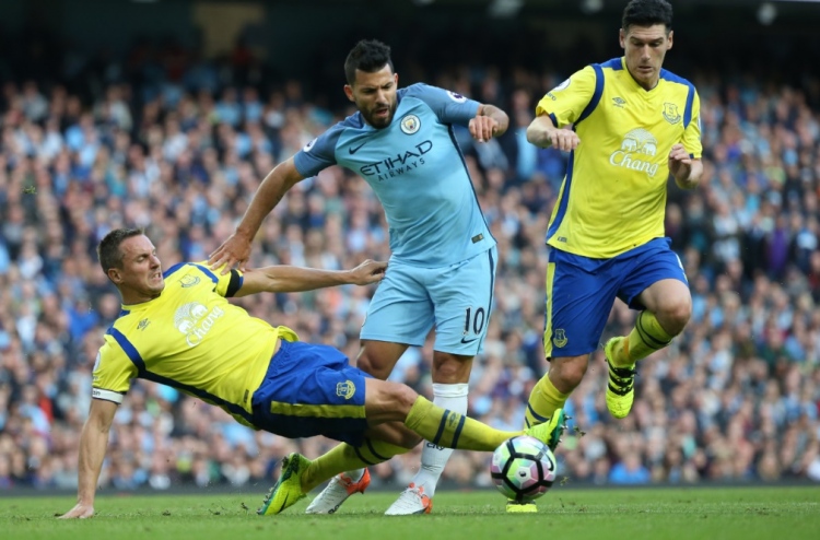 ސިޓީ އާއި ޓޮޓެންހަމް މޮޅުނުވުމުގެ ފައިދާ އާސެނަލް އަށް