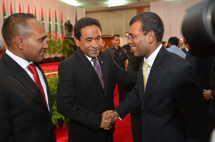 ޑީލަކީ ބަރުލަމާނީ ގެންނަން ޔާމީން ދޫކޮށްލުން؟