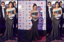 ރިސްޓަލް އެންޓަޓެއިންމަންޓްގެ 4426 ޕްރިމިއާކުރަން ރޭ ބޭއްވި އިވެންޓުގައި އައްޒަ. -- ފޮޓޯ: މުހައްމަދު ޝަރުހާން/މިހާރު