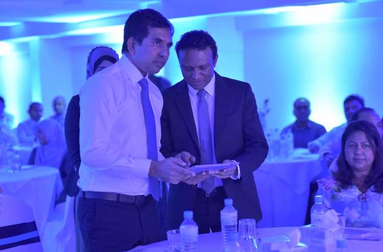 ހުސް ދިވެހިންނާ އެކު ދިވެހި އިންޝުއަރެންސް ފަށައިފި