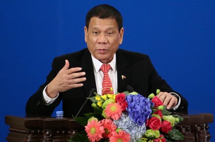 ޑްރަގާ ދެކޮޅު ހަނގުރާމަ އަށް ޓްރަމްޕް ތާއީދު: ޑުޓާޓެ