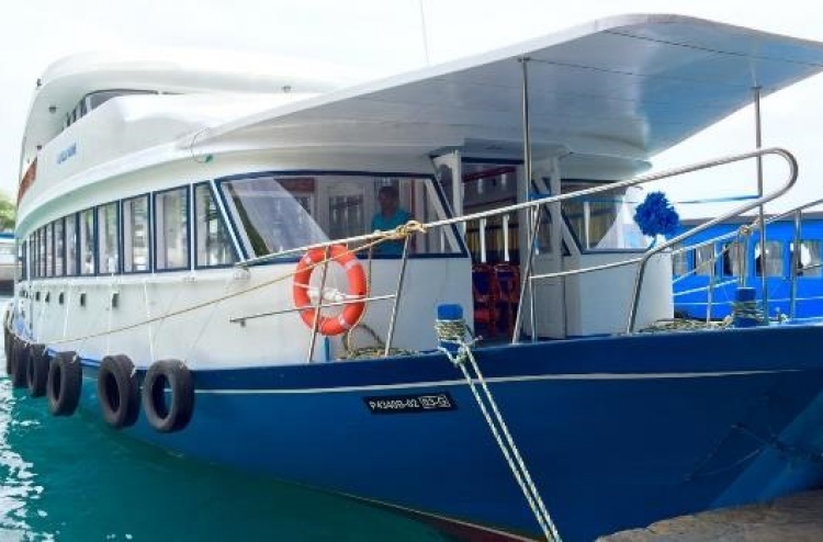 ބޮޑު ފެރީ ނެތުމުން ޓާމިނަލަށް ބާރުބޮޑުވެފައި