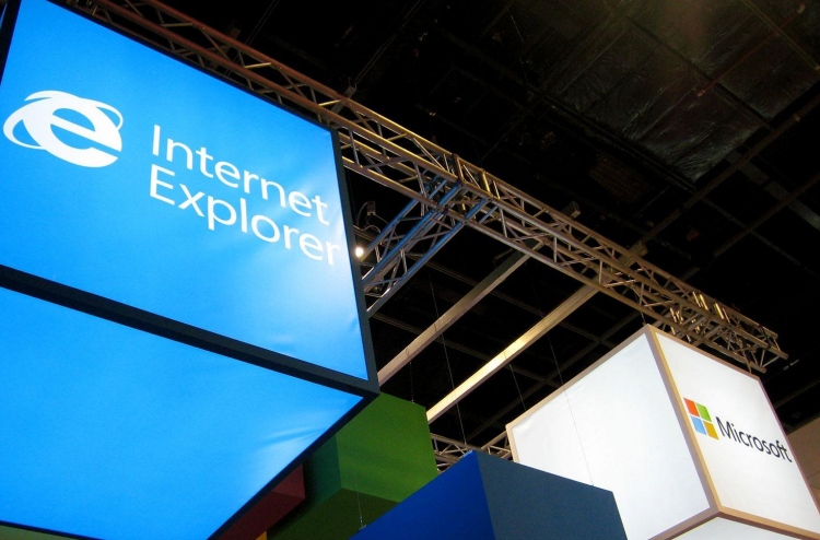 މައިކްރޮސޮފްޓަށް 300 މިލިއަން ކަސްޓަމަރުން ގެއްލިއްޖެ