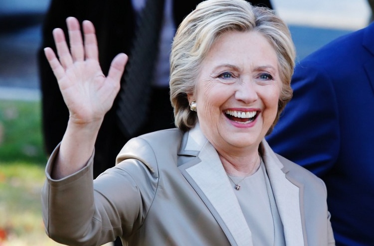 Hillary Clinton to publish political thriller with author Louise Penny