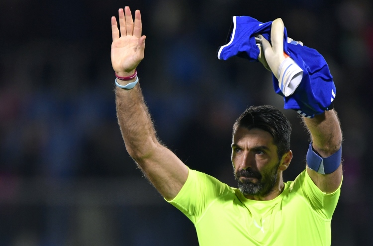 އިޓަލީ-ޖަރުމަން އެއްވަރުވިއިރު ބުފޮން އަށް ރެކޯޑެއް