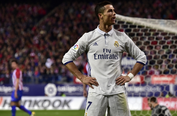 ބާސާ އެއް ވަނައިގައި، ރޮނާލްޑޯ އަށް އިތުރު ރެކޯޑެއް