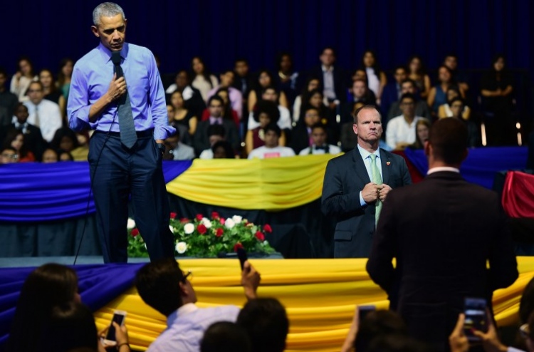 ޓްރަމްޕުގެ ވެރިކަން ގޯސްވެދާނެ ކަމަށް ނުބެލުން އެދެން