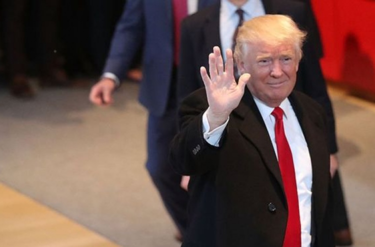 ޓްރަމްޕުގެ ތުހުމަތުތަކަށް ވައިޓްހައުސް އިން ރައްދު ދީފި