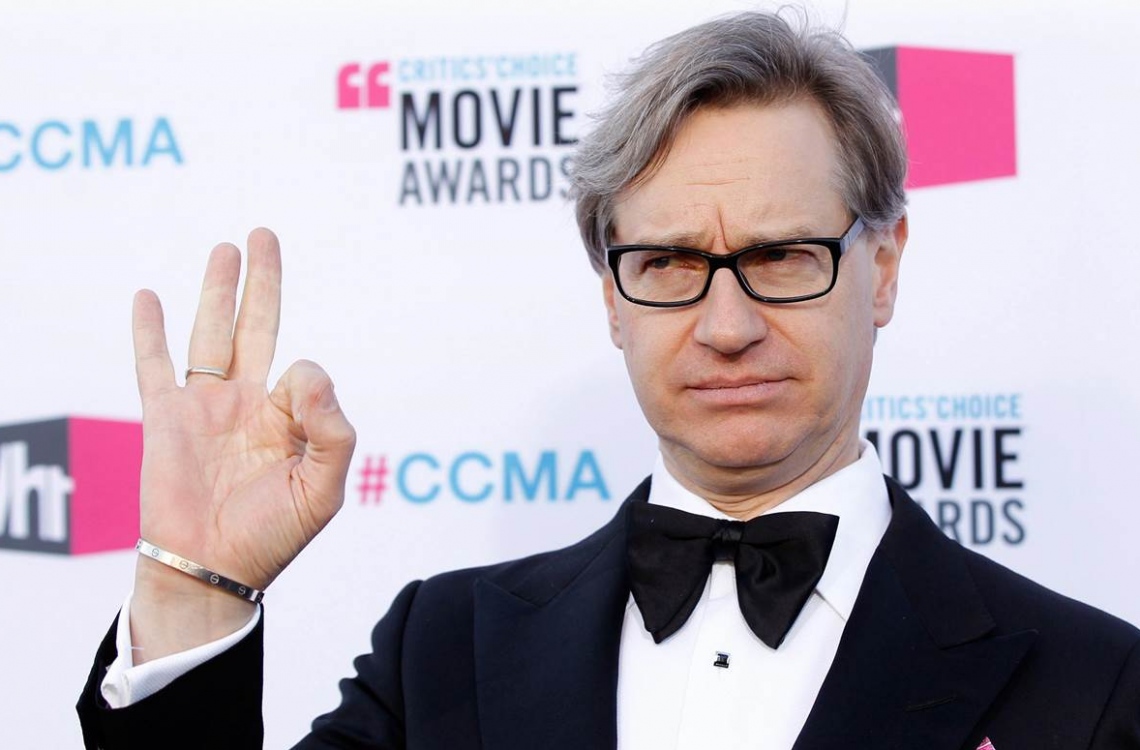 ހޮލީވުޑުގެ ޑައިރެކްޓަރެއްގެ ތައުރީފް ޑިއާ ޒިންދަގީ އަށް