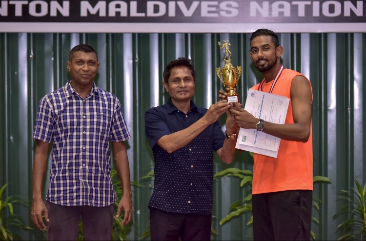 ބެޑްމިންޓަން ސިންގަލްސް ތަށި ސާރިމާއި މައިސާ އަށް