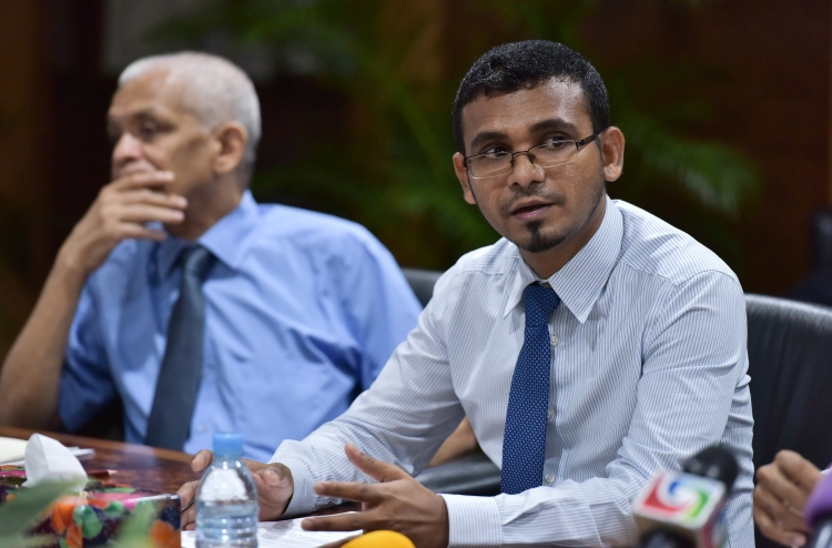 ކުނީގެ މައްސަލަ ހައްލުކުރަން ބޭންކްގެ އެހީއަށް އެދިއްޖެ