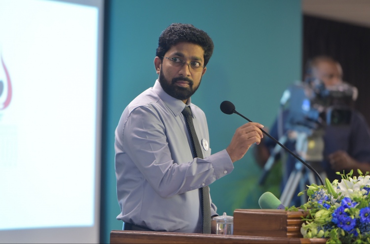 ނުހައްގުން ބަޔަކު މަރާކަށް ނޫޅެން: އަޒްލީން