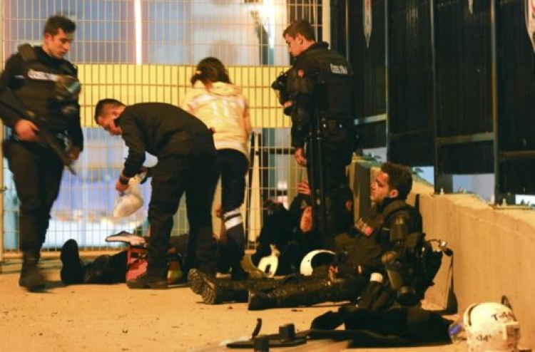 ތުރުކީ އަށް ދިން ބޮމުގެ ހަމަލާގައި 29 މަރު