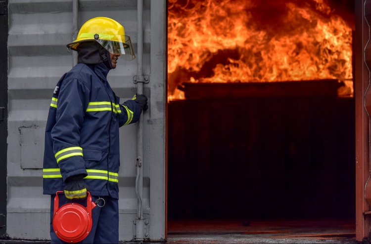 އަލިފާން ނިއްވާ ޒަމާނީ ވަސީލަތެއް ތައާރަފްކޮށްފި