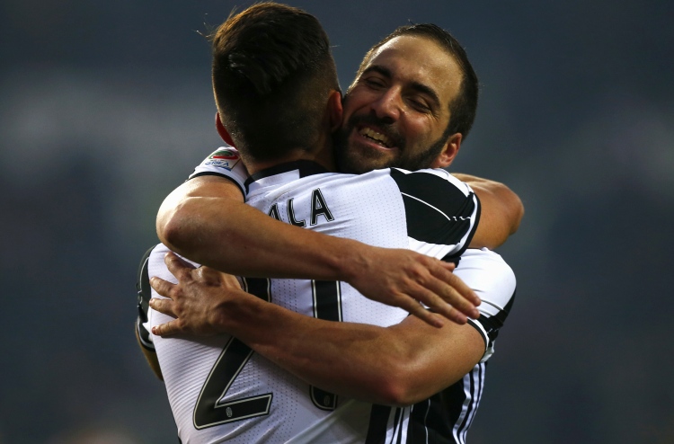 ޓޮރިނޯ ބަލިކޮށް ޔުވެންޓަސް ސެމީ އަށް