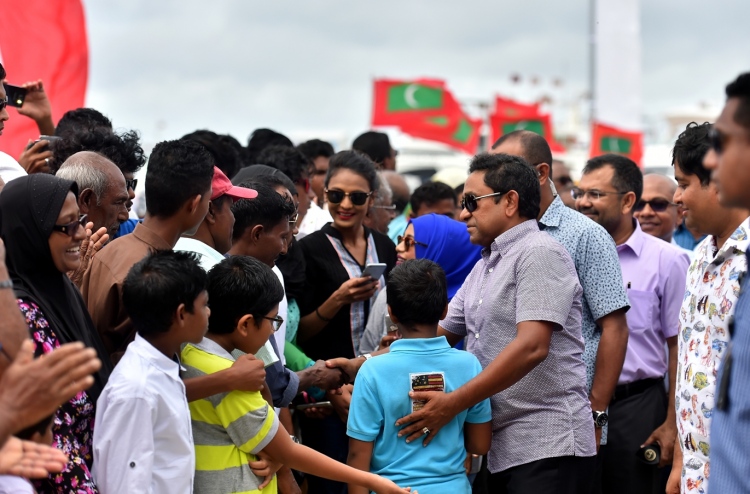 "ޕީޕީއެމް ހަރުދަނާ ކުރަން ބެލިއިރު ތިބީ ރަޖާލައިގެން"