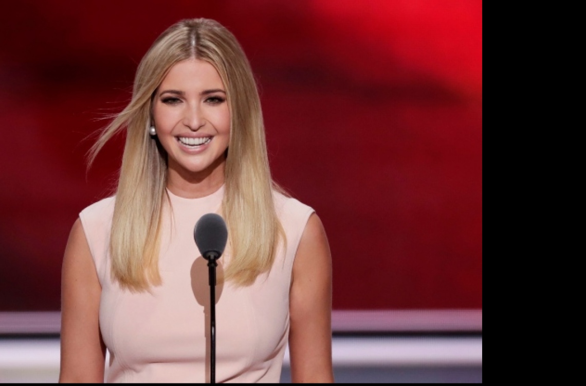 ފަސްޓް ލޭޑީއެއްގެ ރޯލު ޓްރަމްޕުގެ ދަރިކަނބަލުންނަށް!