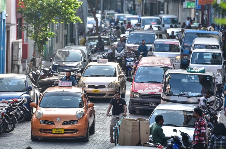 40 އަހަރު ފަހުން އާބާދީގެ 54 ޕަސެންޓް މާލޭގައި!