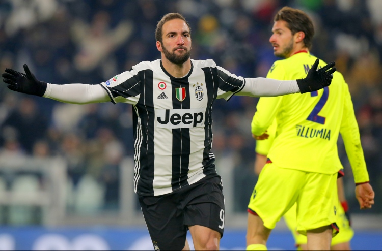 މުހިއްމު މޮޅަކާ އެކު ޔުވެންޓަަސް އަށް ރެކޯޑެއް