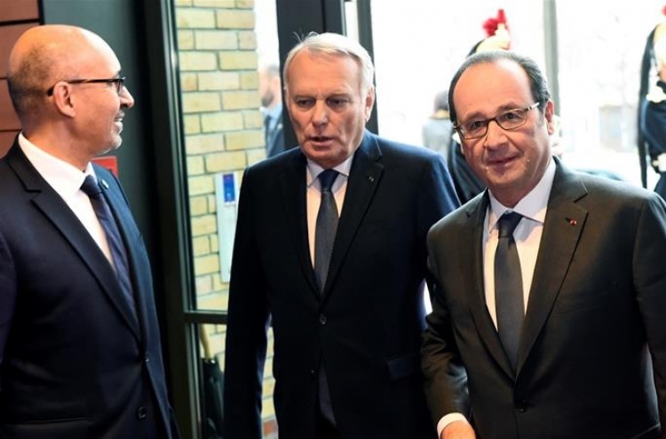 މެދުއިރުމަތީގެ ހަމައެކަނި ހައްލަކީ ދެ ދައުލަތް