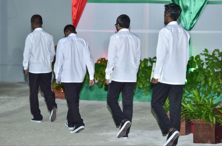 ގައިދީންގެ ބޯ ބޭލުން މަޖުބޫރު ނުކުރަން ހުށަހަޅައިފި