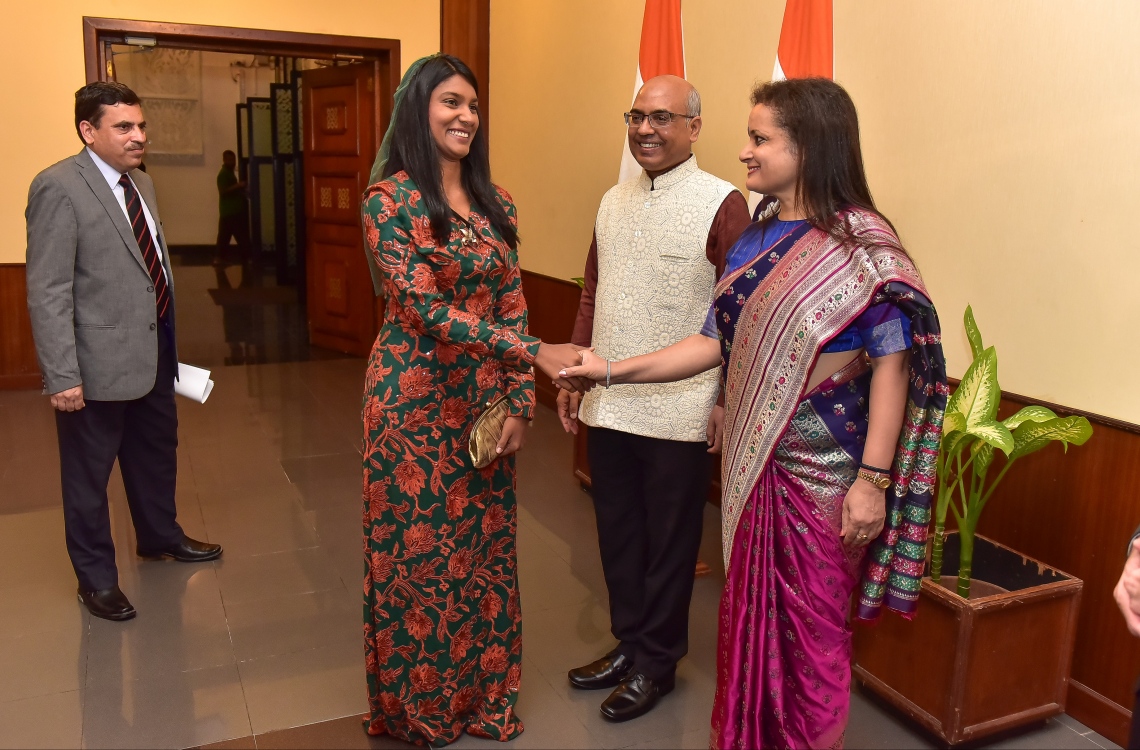 މާލެ: ޖެނުއަރީ 27، 2017: އިންޑިއާގެ ޖުމްހޫރީ ދުވަސް ފާހަގަކުރަން ބޭއްވި ހަފްލާގައި ޖެންޑާ މިނިސްޓަރު ޒެނީޝާ ބައިވެރިވެ ވަޑައިގަންނަވަނީ.-- ފޮޓޯ: ނިޝާން އަލީ/ މިހާރު