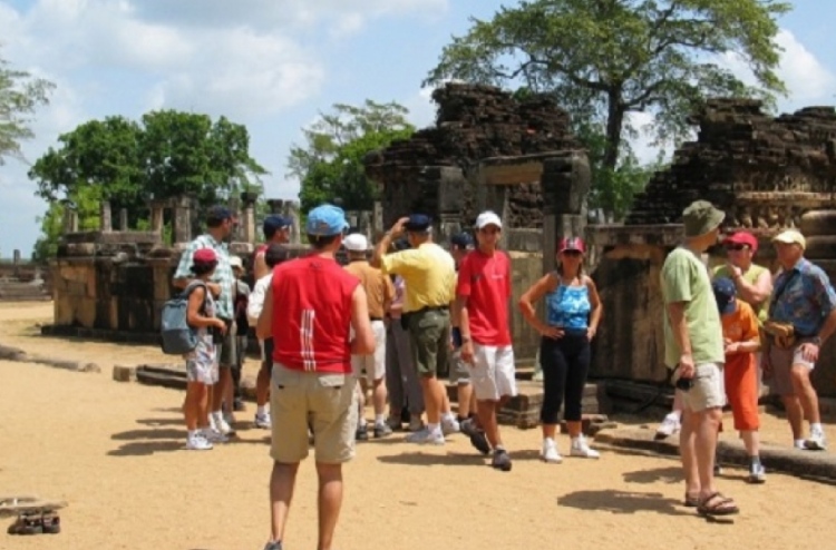 ޓޫރިޒަމުން ލަންކާ އަށް ރެކޯޑް އަދަދެއްގެ އާމްދަނީއެއް