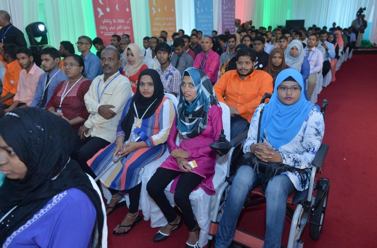 ނުކުޅެދުންތެރިކަން ހުންނަ 157 މީހަކަށް ވަޒީފާ ދީފި