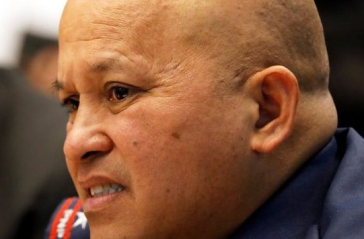 ފުލުހުންގެ ތެރެ ސާފުވަންދެން ޑްރަގު ހަނގުރާމަ މަޑުޖައްސާލަނީ